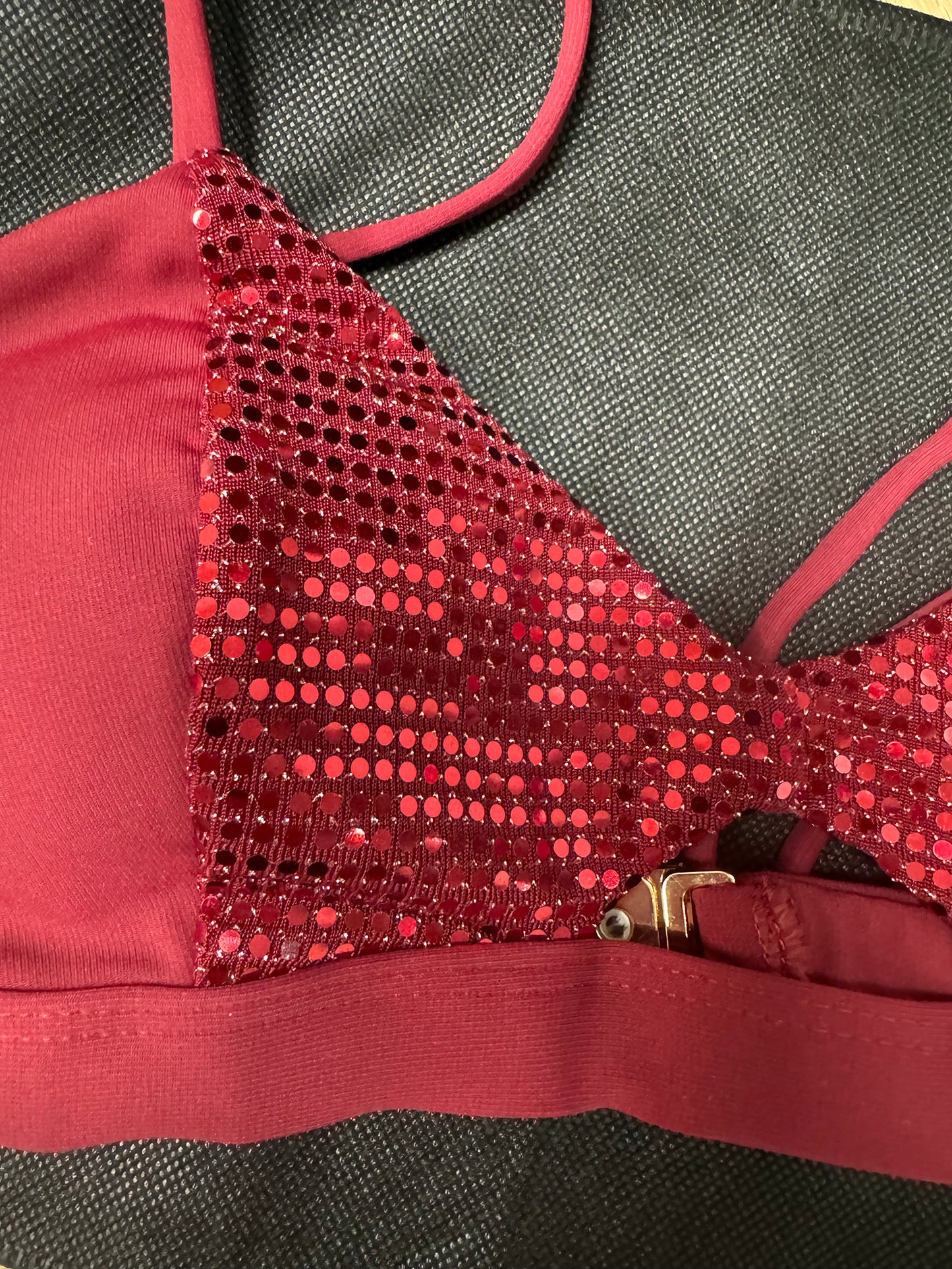glitter top red